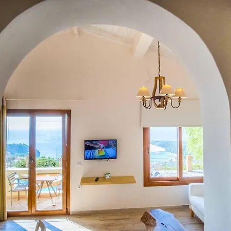 Villa Apolis Executive